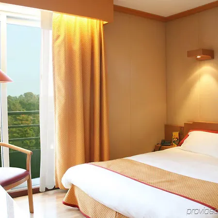 Du Beryl St Brevin L'ocean Hotel 3*