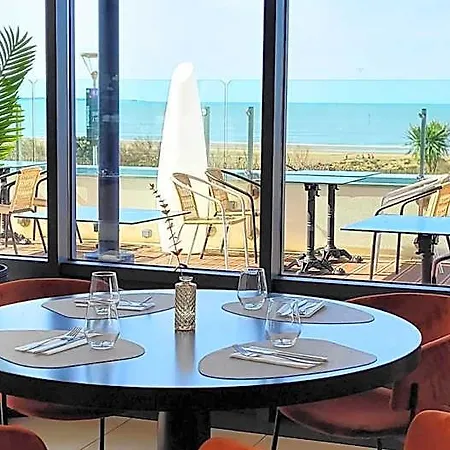 Du Beryl St Brévin L'océan 3*