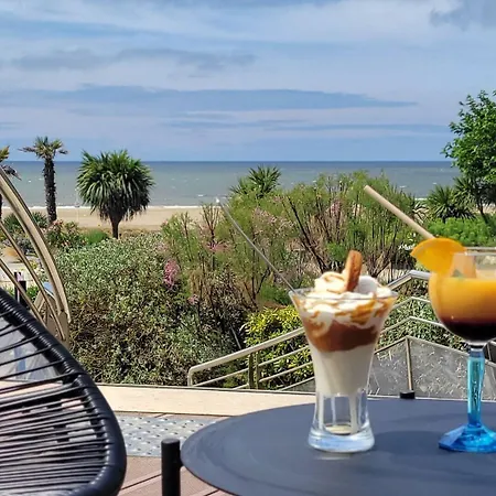 Du Beryl - Casino Joa De St Brevin L'ocean 3* Сен-Бревен-ле-Пен
